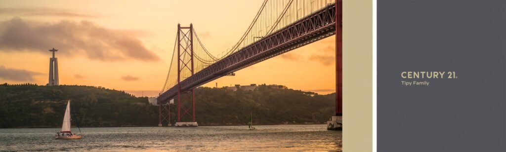 Ponte 25 de Abril ao final do dia, a ligação entre Lisboa e a Margem Sul